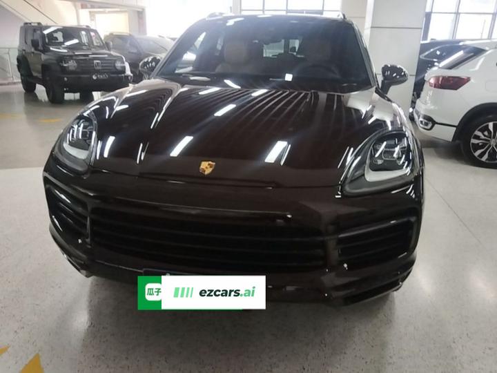 2018 Cayenne 3.0T photo 2