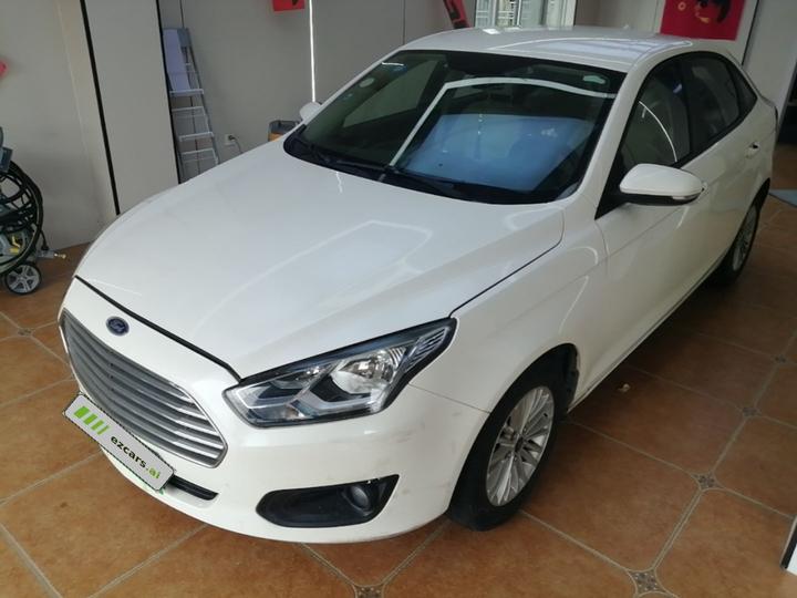 Escort 2015 1.5L AT Comfort