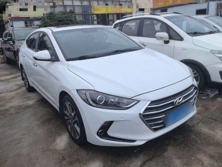 Elantra 2016 1.6L AT Smart Luxury photo 3