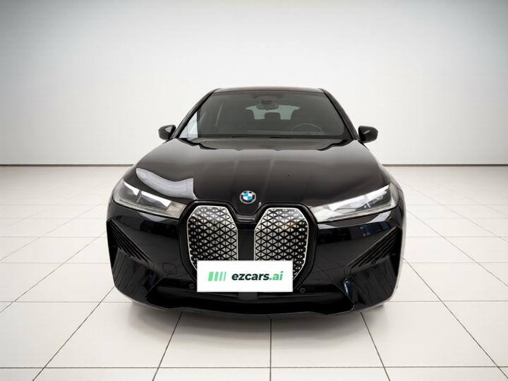 iX 2022 xDrive40 photo 2
