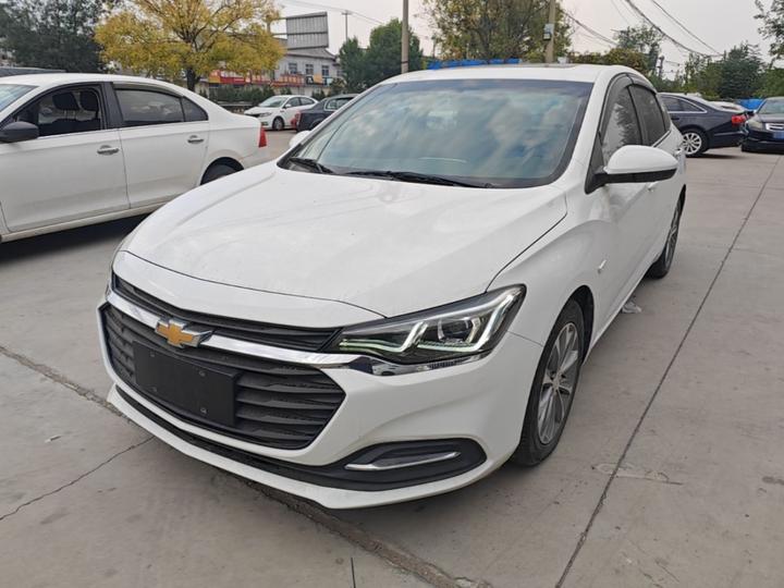 Cruze 2022 320 AT
