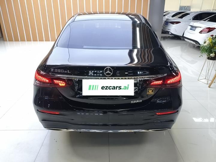 E-Class EV 2022 Facelift E 350 e L PHEV Sport photo 3