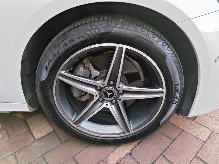 E-Class 2018 E 200 L Sport photo 8
