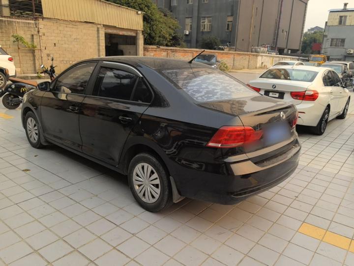 Santana 2016 1.6L AT photo 4