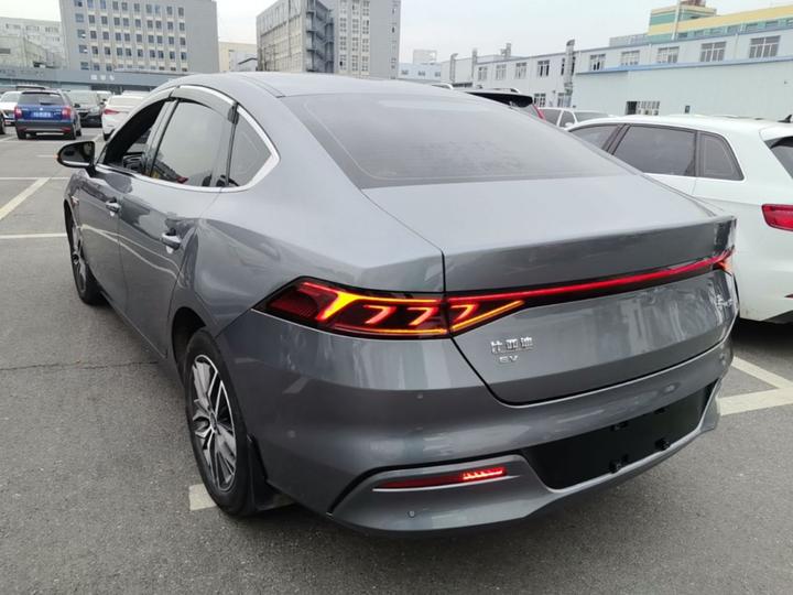 Qin PLUS 2024 Honor EV 420KM Leading photo 4