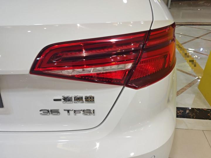 A3 2018 30 Anniversary Sportback 35 TFSI Fashion photo 7