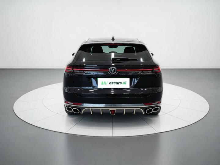 UNI-K 2021 2.0T Premium photo 5