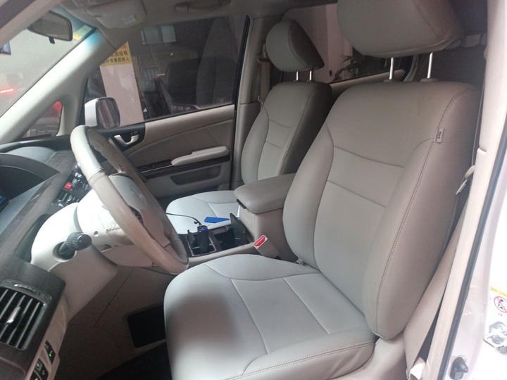 Elysion 2012 2.4L VTi Comfort photo 7