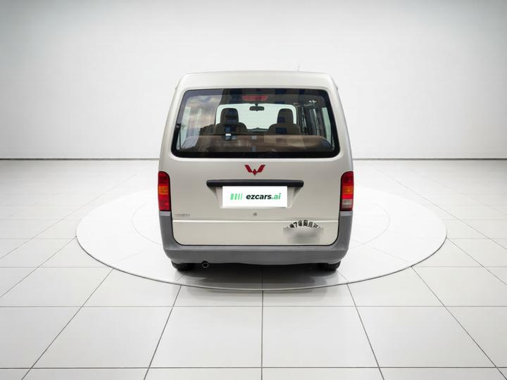 Wuling Zhiguang 2015 1.2L Utility LSI photo 5