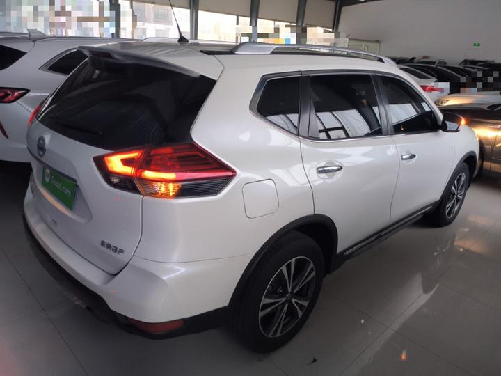 X-Trail 2021 2.5L CVT 4WD XL Connected Leading photo 4