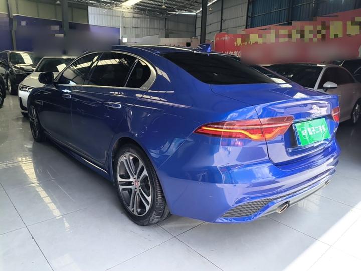 XEL 2020 2.0T 200PS R-DYNAMIC S Progressive Sport photo 4