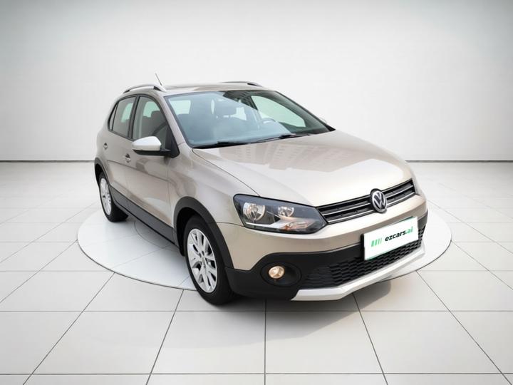 2016 1.4L Cross Polo AT photo 3