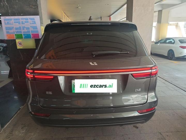 Li Auto ONE 2021 EREV 6-Seater photo 5
