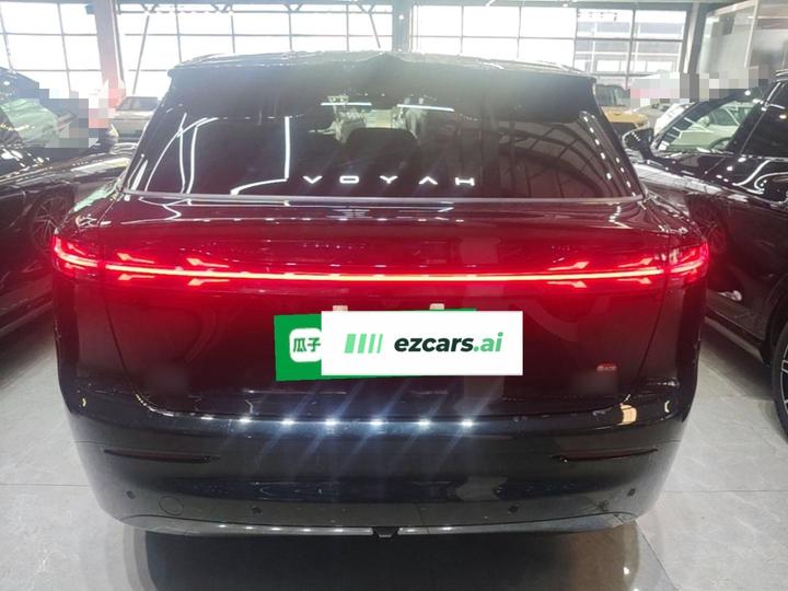 Voyah 2025 AWD Qiankun photo 5