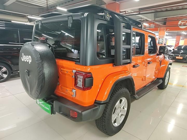 Wrangler 2021 2.0T 4-Door photo 3