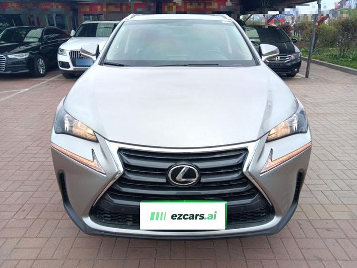 NX 2015 200t photo 2