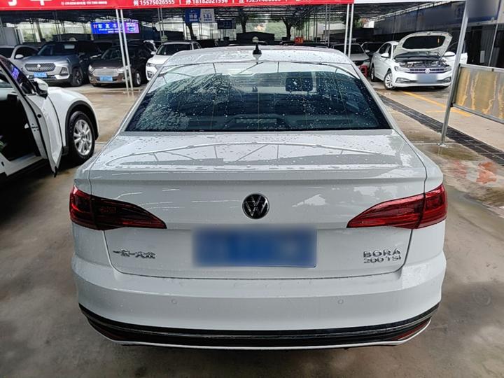 Bora 2024 200TSI DSG Cruise photo 3