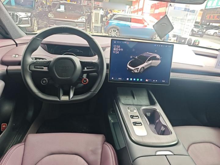 Xiaomi SU7 2024 RWD Extended Range High-end ADAS Pro photo 5