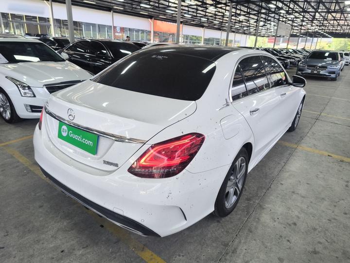 C-Class 2019 C 260 L Sport photo 4