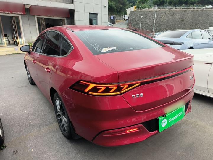 Qin PLUS 2021 EV 500KM Luxury photo 4