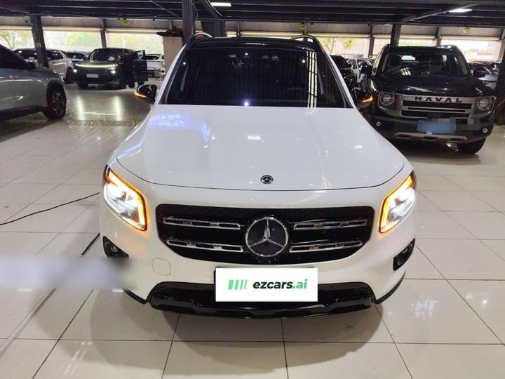 GLB 2021 GLB 200 4MATIC photo 2