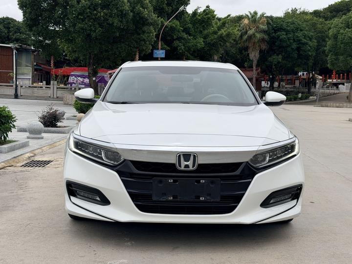 Accord 2018 260TURBO Elite China V photo 2
