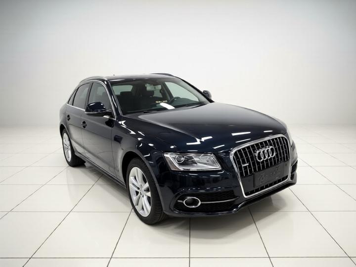 Q5 2017 Plus 40 TFSI Progressive photo 3