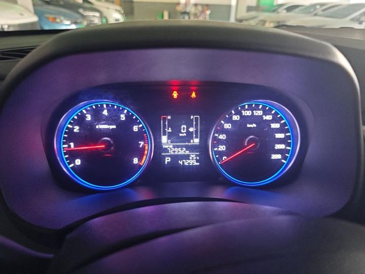ix25 2017 1.6L AT Smart photo 7