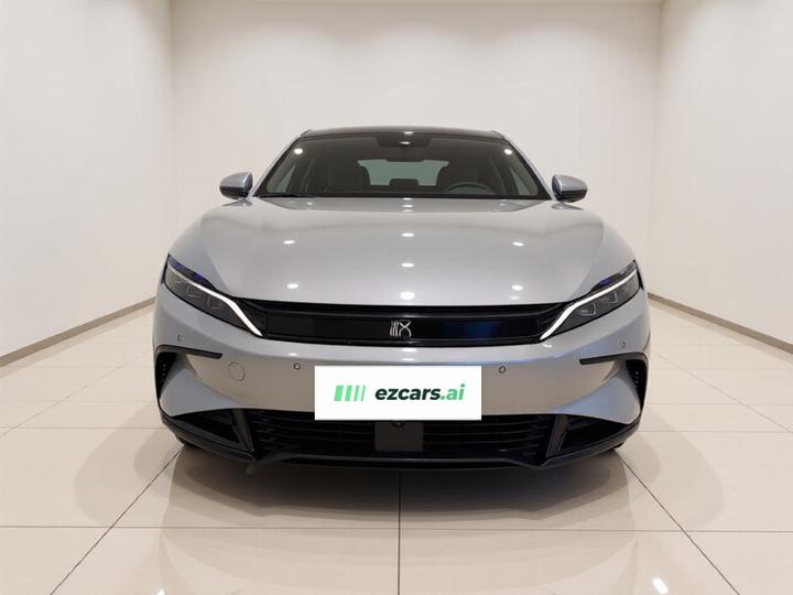Han 2025 EV 506KM Premium photo 2