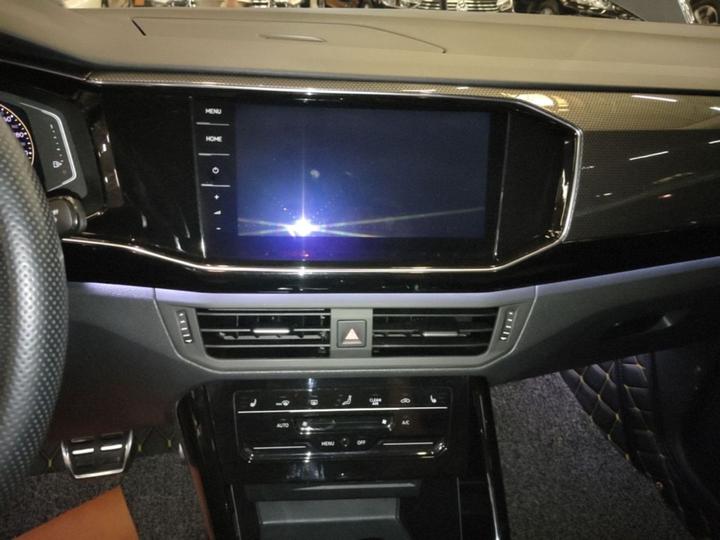 Tayron X 2020 330TSI RWD Premium Connected photo 8