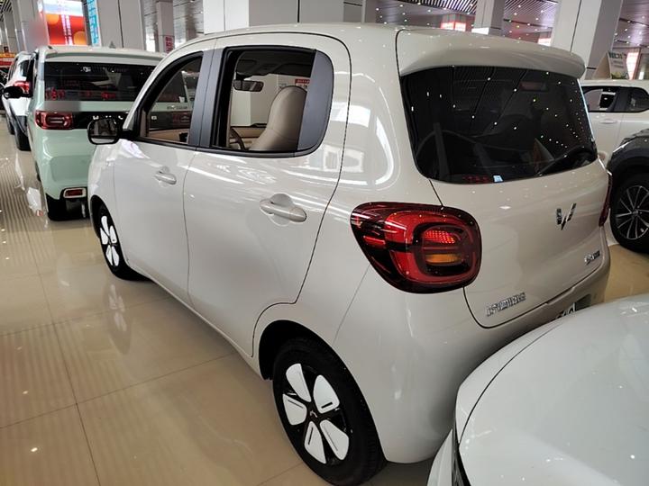 Hongguang MINIEV 2025 4th Gen 4-Door Advanced photo 4