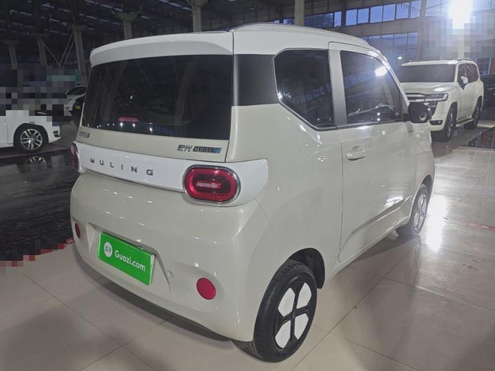 Hongguang MINIEV 2024 3rd Gen 215km Advanced photo 6