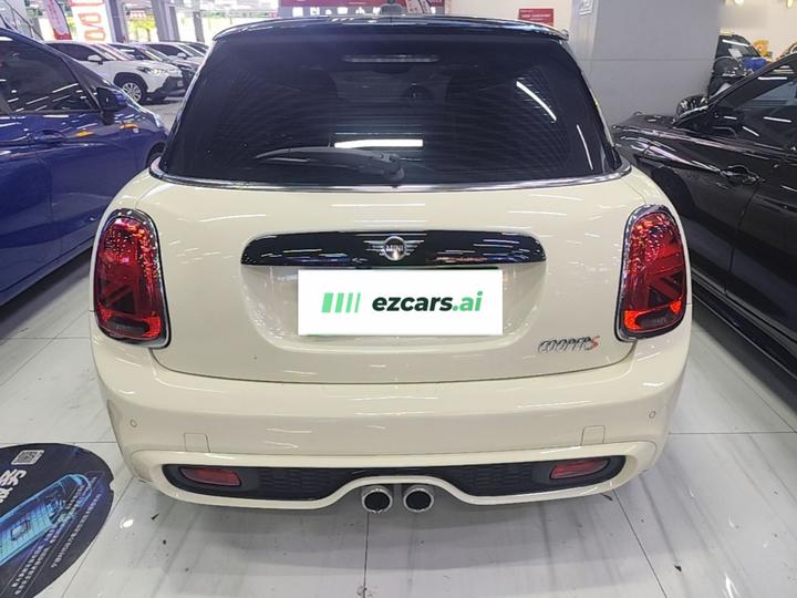 2019 2.0T COOPER S 5-Door photo 3