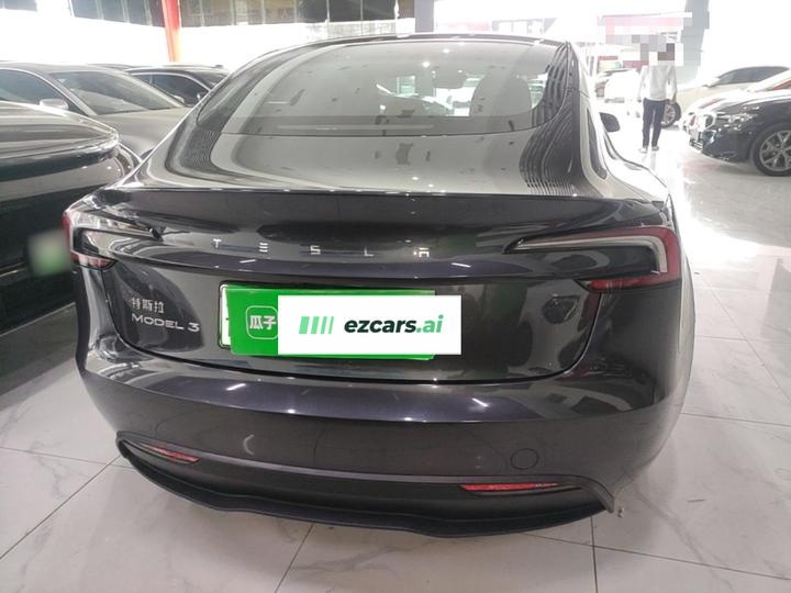Model 3 2023 RWD photo 3