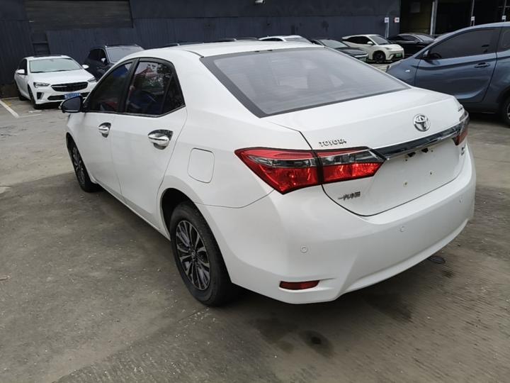 Corolla 2017 Facelift 1.2T S-CVT GL photo 4