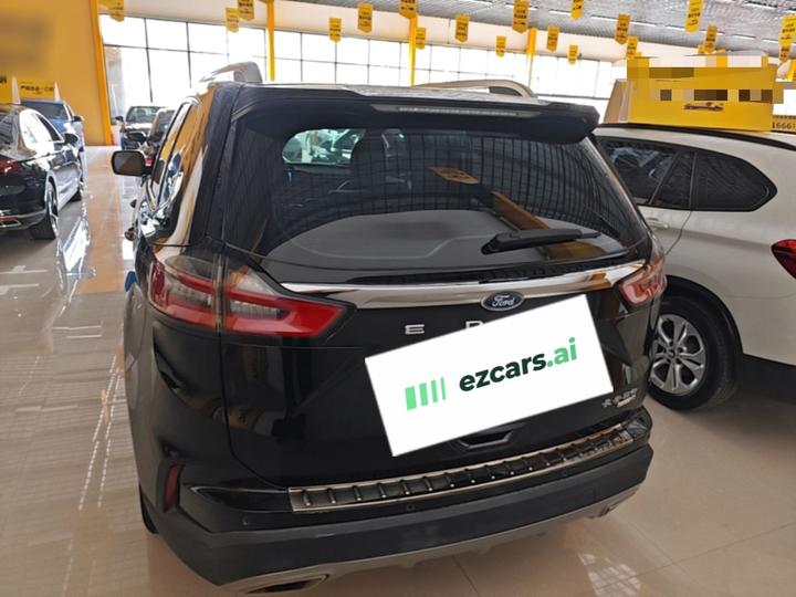 Edge 2021 PLUS EcoBoost 245 RWD 5-Seater photo 3