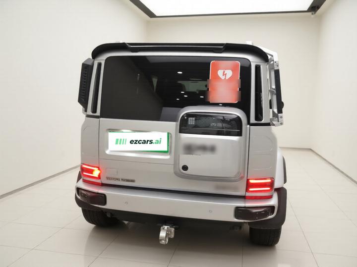 iCAR-Class V23 2025 501 AWD ADAS photo 3