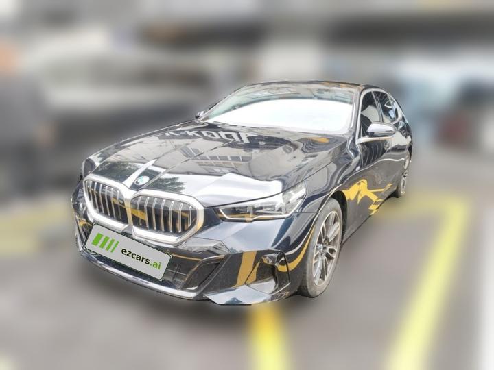 5 Series 2025 525Li M Sport Package
