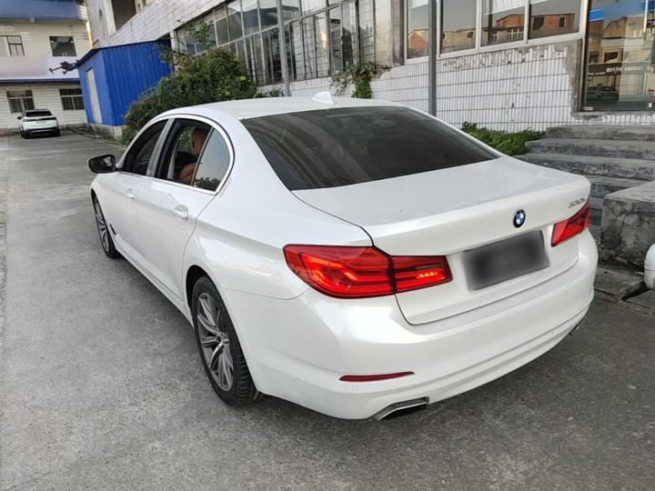 5 Series 2018 528Li Special photo 4