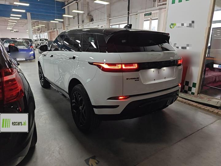 Range Rover Evoque 2023 Evoque L 249PS Luxury photo 4