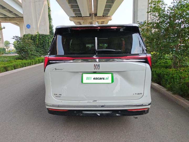 GL8 EV 2024 Smart 7-Seater photo 3
