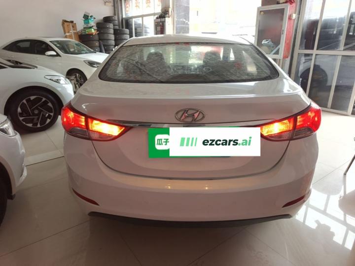 Elantra 2015 1.6L AT Leading photo 3