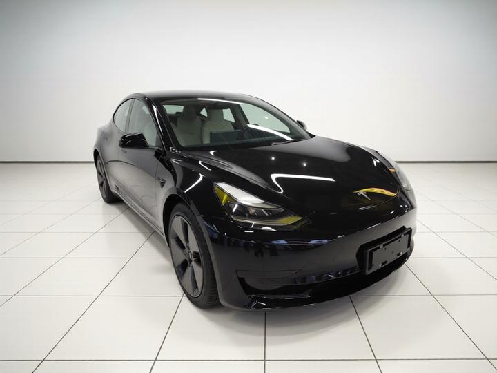 Model 3 2022 RWD photo 3
