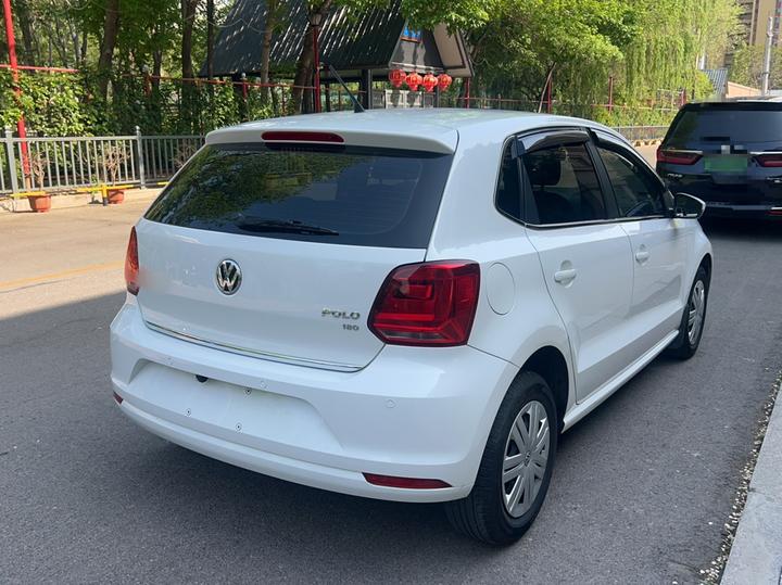 Polo 2016 1.4L AT photo 4
