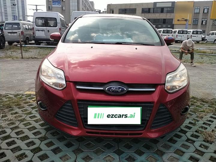 Focus 2012 Sedan 1.6L AT photo 2