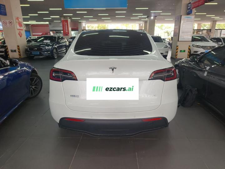 Model Y 2022 Long Range AWD photo 5