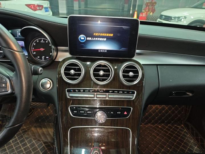 C-Class 2015 C 260 L Sport photo 8