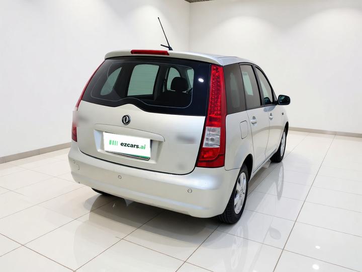 2015 XL 1.5L MT photo 6