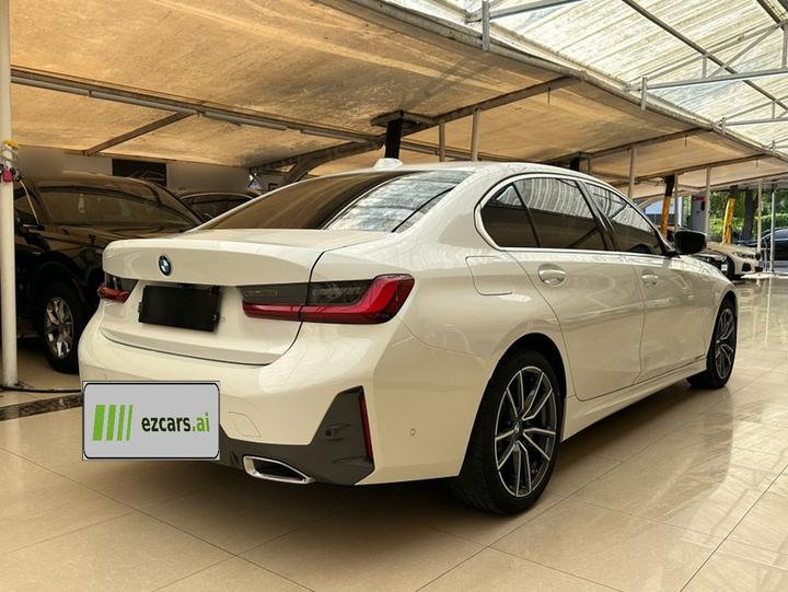 3 Series 2024 325Li M Sport Package photo 4