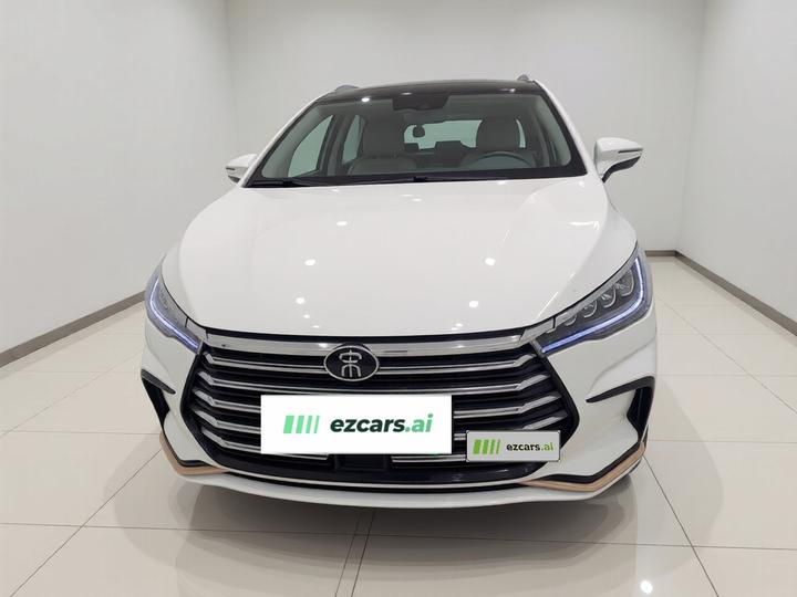 Song MAX EV 2022 DM-i 105KM Flagship photo 2